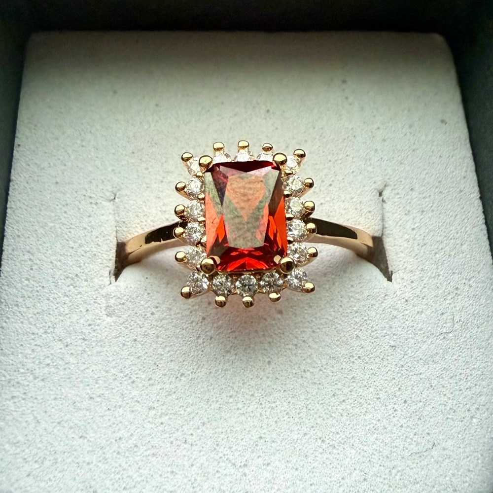 NEW!!Gold Ring with Red Rectangular Gem and Halo Stones